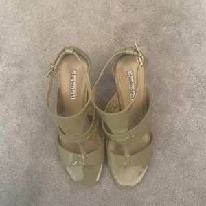 Charles David women's high heel Size 8